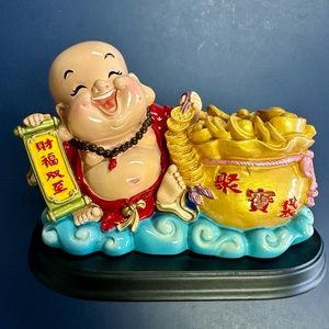 Colorful Laughing Buddha for Good Charms